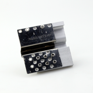 Clip de mise à la terre solaire en acier inoxydable 304 de haute qualité pour montage sur toit, fixation rapide, joint de mise à la terre photovoltaïque - Product Image 1