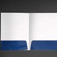 Dossier de présentation personnalisé en couleur pleine, A4 A5, 2 pochettes, logo en relief, dossier de documents en papier, plastifié pour le bureau d'entreprise
