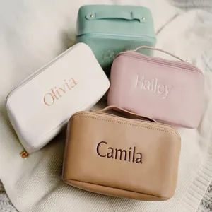 Bolsa de maquiagem para viagem com monograma de grande capacidade Bolsa de couro PU Bolsa de cosméticos para maquiagem