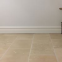 Plinthe décorative en polystyrène PS écologique et imperméable pour la décoration intérieure de la maison