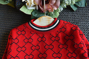 ชุดเสื้อผ้าเด็กสไตล์ใหม่ สีแดงและสีดำ ชุดเดรสแขนยาว 2 ชิ้น สำหรับเด็ก - Product Image 3