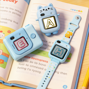 Nuovissima Fotocamera per Bambini a Tema Cartone Animato 2026, Set Regalo 3 Pezzi, Fotocamera Orologio Multifunzione HD Video/Foto con Angolo di Visione a 180° °   Lente Rotante - Product Image 5
