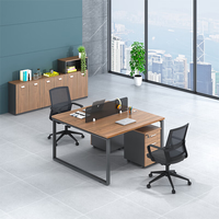 Poste de travail de bureau moderne de luxe en acier inoxydable et bois, avec structure en acier durable et panneau de style bois
