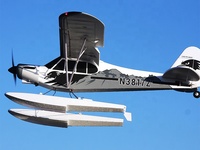 FMS PA-18 Super Cub EP 1700mm PNP Avion RC polyvalent avec flotteurs Reflex V2 volets fonctionnels et conception de transport facile