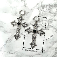 Boucles d'oreilles punk noires Bijoux d'Halloween Boucles d'oreilles croix gothique