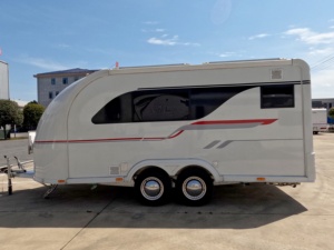 Remolque de Viaje de Diseño Aerodinámico con Doble Eje, Tipo Hotel Móvil, para Aventuras Familiares al Aire Libre, <span class=keywords><strong>Caravana</strong></span> RV - Product Image 1