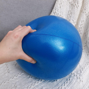Diamètre 25cm Mini Exercice Pilates Ball pour la physiothérapie d'entraînement de base améliore l'équilibre - Product Image 4