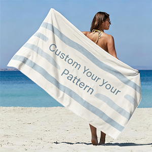 Toalla de Playa de Algodón con Impresión Personalizada para Regalo de Boda - Product Image 1