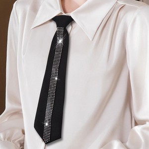 Corbata Negra con Pedrería Ajustable, Corbata de Lazo Informal para Mujer, Corbata de Negocios Informal, Patrón Geométrico de Poliéster - Product Image 4