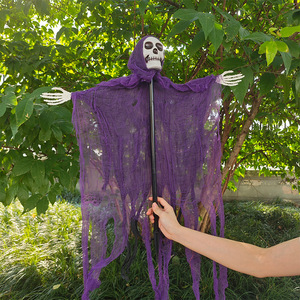 Decoración de Halloween, Calavera Morada, Esqueleto, Lámina de Plástico de 80x50cm, Accesorio para Fiesta, Decoración de Casa Embrujada - Product Image 1