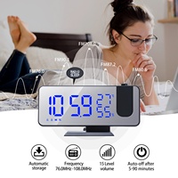 Nouveau Réveil Projecteur Numérique, Grandes Horloges de Table avec Radio, Thermomètre, Hygromètre, Chargeur Téléphone et Projection Murale Décorative