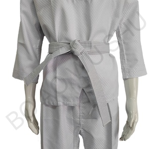 Đồng phục Taekwondo cổ chữ V màu đen, giao hàng miễn phí, mẫu miễn phí - Product Image 5