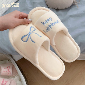 Pantuflas con Lazo y Suela de PVC de Alta Popularidad para Mujer, Material Superior de Gamuza con las Últimas Tendencias - Product Image 5