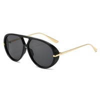 Nouvelles Lunettes de Soleil Transfrontalières 8070 Protection UV400 Monture Complète Tendance pour la Conduite et les Voyages