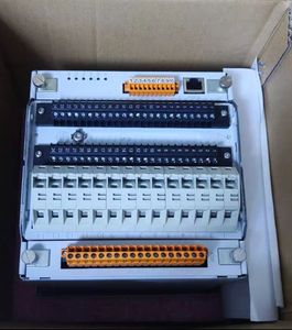 เครื่องป้อน REF615 ของแท้ และตัวควบคุม ACS880 อินเวอร์เตอร์อุตสาหกรรม รุ่น TTF/TTH ควบคุมอุณหภูมิ - Product Image 1