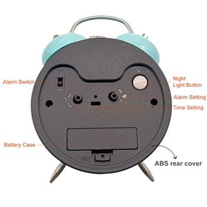 ساعة منبه رقمية إلكترونية جديدة وظريفة مقاس 4 بوصات للطلاب، صامتة لغرف النوم، منبه للأطفال للاستيقاظ المبكر، ساعة منبه جانبية للسرير، هدية عصرية بالجملة - Product Image 6