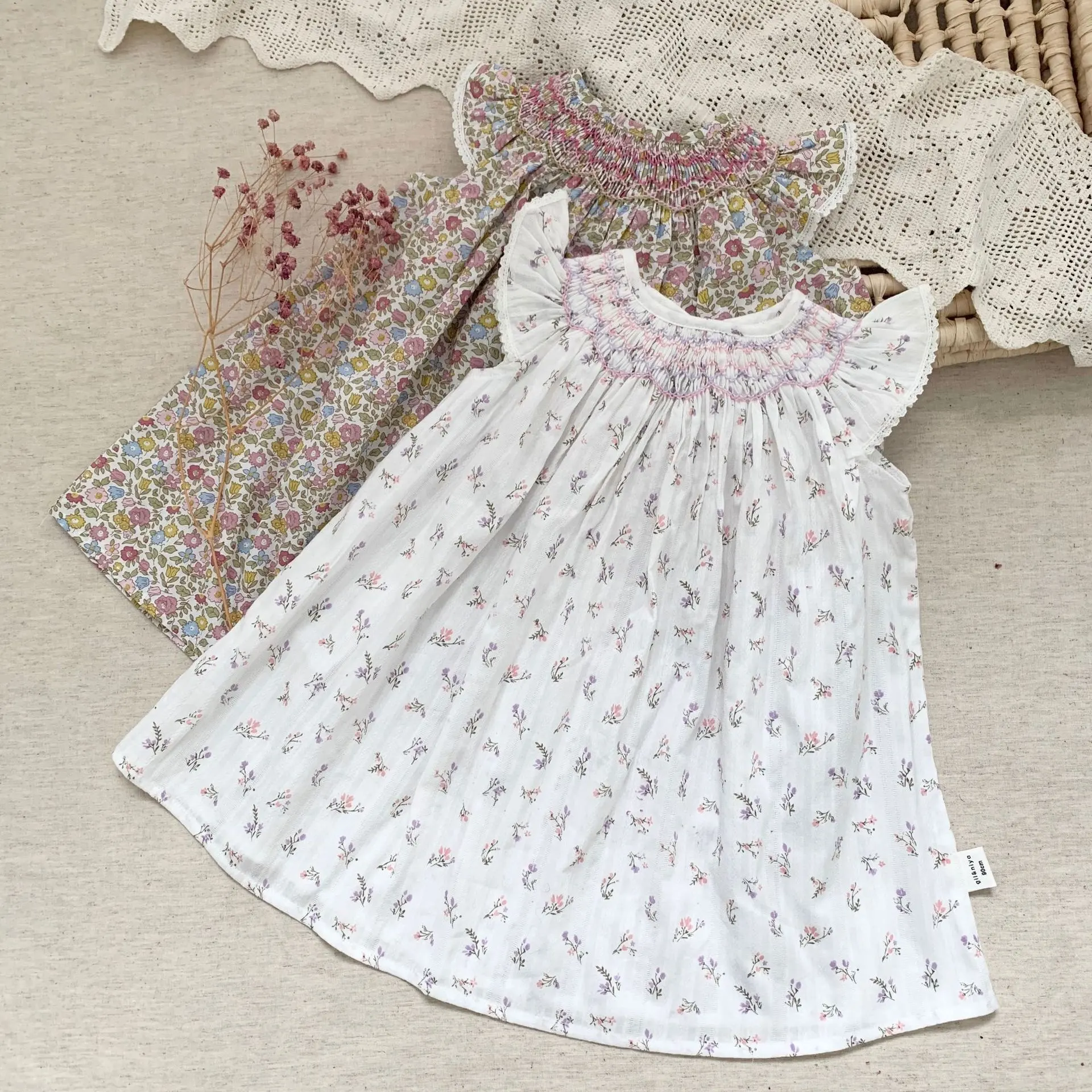 China Baby Girls Floral Hand Smocked Dress 2022 Summer Kids Flutter Sleeve Little Girls Dress Children Frock Dress for Girl