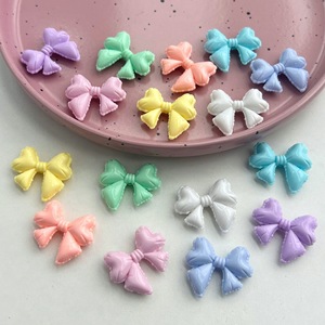 2025 Hot New DIY Accesorios Crema Color sólido Globo Streaming Bow Beads Pintado a mano Acrílico Plástico y Lucite Beads - Product Image 6