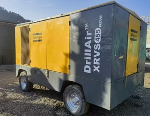 เครื่องอัดอากาศดีเซล Atlas XRVS 455 แรงดันสูง 25 บาร์ ใช้เครื่องยนต์เบนซ์ สำหรับงานขุดเจาะ - Product Image 3