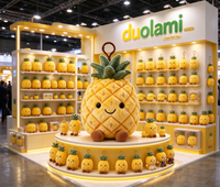 Peluche mignonne en forme d'ananas jaune pour présentation en boutique de cadeaux, OEM ODM, fruit en peluche doux