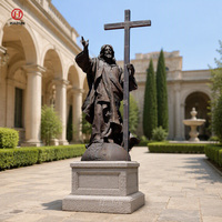 Statue de Jésus en bronze grandeur nature, bras ouverts, fond croix, bronze antique, décoration pour église et jardin