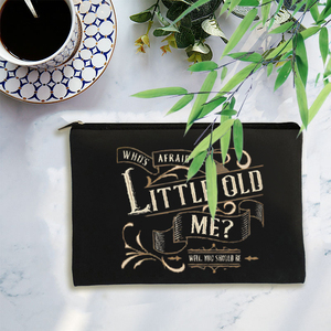 Sac de maquillage personnalisé avec motif « Who's Afraid of Little Old Me », sac de rangement de voyage pour articles de toilette, pochette cosmétique pour enterrement de vie de jeune fille - Product Image 5