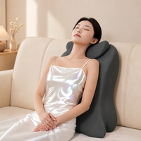 Coussin de repose-jambes ergonomique en mousse à mémoire de forme Grey Arc Contour pour lecture allongée et soutien au lit