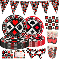Articles de fête sur le thème des cartes à jouer : Assiettes en carton, gobelets, serviettes, nappe, guirlande, chapeaux en papier, boîtes à popcorn, masques