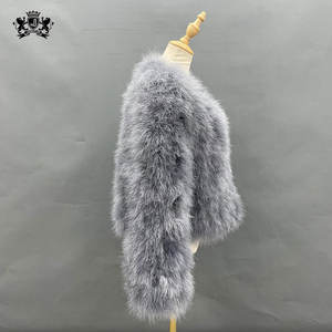 スタイリッシュな女性の本物のトルコの羽のコートファッショナブルな女性のピンクのトルコのジャケット - Product Image 4