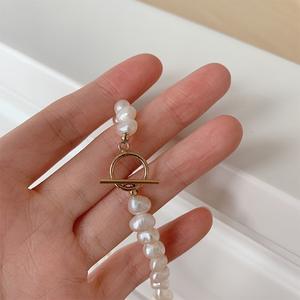 Collar de Oro de 14K Hecho a Mano, Estilo Retro, con Piedras Pequeñas de Agua Dulce Naturales en Forma de Barroco, Collar con Cadena de Oro - Product Image 4