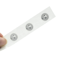 Cartes de contrôle d'accès autocollantes RFID adhésives ISO 14443A imprimables personnalisées Étiquettes de bibliothèque NFC pour utilisation hôtelière pour puces 2-10cm