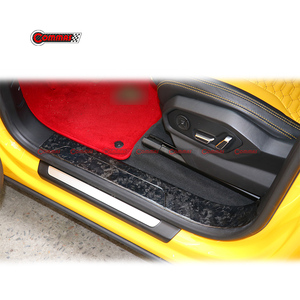 Para Lamborghini URUS, Estilo OEM, Piezas de Fibra de Carbono Seca para Automóviles, Estribos Laterales - Product Image 2