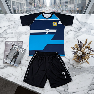 Maillot de football personnalisé, ensemble sportif, maillot à manches courtes et short, tenue d'équipe pour entraînement, polyester, toutes saisons - Product Image 3