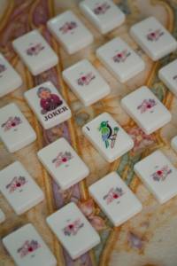 Le jeu de Mahjong du Joyeux Tricoteur : un <span class=keywords><strong>conte</strong></span> fantaisiste sur les chats et le bricolage - Tuiles de 36 mm - Cadeau unique pour les amoureux des chats - Product Image 2