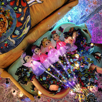 Ntoys Factory Vente en gros Baguette magique lumineuse LED en forme de fleur, bâton lumineux féerique avec piles incluses pour enfants de 2 à 13 ans