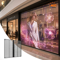Écran LED transparent P2.6-5.2, vitrine LED pour boutique de mode, affichage LED de luxe pour vitrine de magasin, mur vidéo LED en verre
