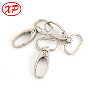 <span class=keywords><strong>Gros</strong></span> Clip En Métal <span class=keywords><strong>Chien</strong></span> Laisse de Lanière de Mousqueton Pivotant - Product Image 3