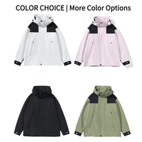 Veste softshell noire à capuche coupe-vent, imperméable et respirante pour le voyage, la randonnée et le cyclisme