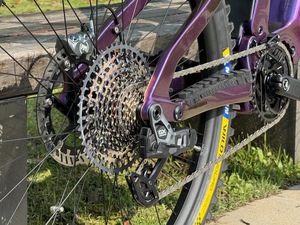 M600/M510 Bafang Mid Motor OEM Marco de fibra de carbono Bicicleta de montaña de alta calidad E/bicicleta eléctrica - Product Image 3