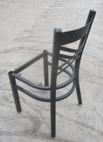 Chaise d'intérieur moderne et bon marché en métal pour salle à manger, hôtel et école, meubles de restaurant au design chinois