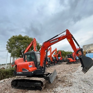 Mini-excavatrice Doosan DX60-9C 95 % neuve avec d'excellentes performances, mini-excavatrice Doosan DX60 d'occasion, engin de terrassement en vente - Product Image 6