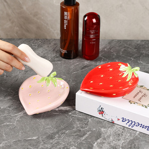 Porte-savon en céramique en forme de fraise, design dessin animé rouge et rose, auto-drainant, rangement pour salle de bain, cadeau décoratif - Product Image 2