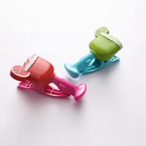 Custom all'ingrosso Custom Custom per tavola da surf in plastica <span class=keywords><strong>Clip</strong></span> per asciugamano da spiaggia per sedie a sdraio - Product Image 6