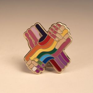 Insignias de Solapa de Esmalte Duro con Bandera del Orgullo LGBT, Personalizadas a Precio de Fábrica - Product Image 2