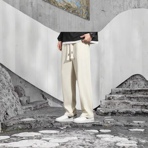 Pantalons de survêtement pour hommes en gros, logo personnalisé, été, jambe mi-large, léger, cordon de serrage, fitness, décontracté, tissu peigné - Product Image 3