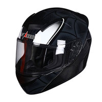 Casque en fibre de carbone