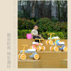 จักรยานทรงตัวสำหรับเด็ก รถสี่ล้อแบบมีไฟ LED ล้อขนาด 12 นิ้ว สำหรับเด็กอายุ 2-3 ปี ของเล่นเด็กชายและเด็กหญิง - Product Image 1