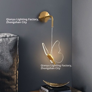 Nordischer Stil <span class=keywords><strong>LED</strong></span> Schlafzimmer Wandleuchte Warm Romantisch Eisen Touch-Steuerung Dimmbar Hochzeitszimmer Dekoration Hintergrund Schmetterling - Product Image 6