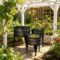 Set 3 Pot Tanaman Logam Galvanis Vintage dengan Dudukan, Pot Bunga Besi Bertingkat dengan Pegangan untuk Dekorasi Taman, Halaman, dan Rumah