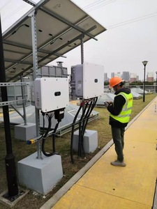 Sistema Solar Inteligente Híbrido de 100kw On/Off Grid 2000-100ktl-m1 - Product Image 2